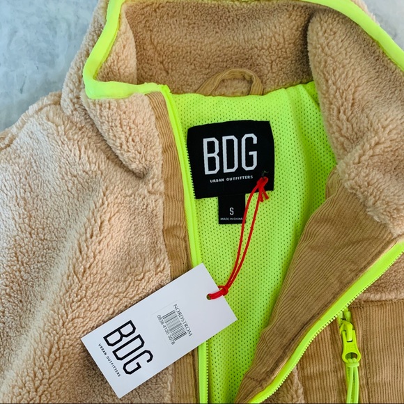 Sold Urban Outfitters Fleece Corduroy Patch Tan Jacket - Picture 13 of 15